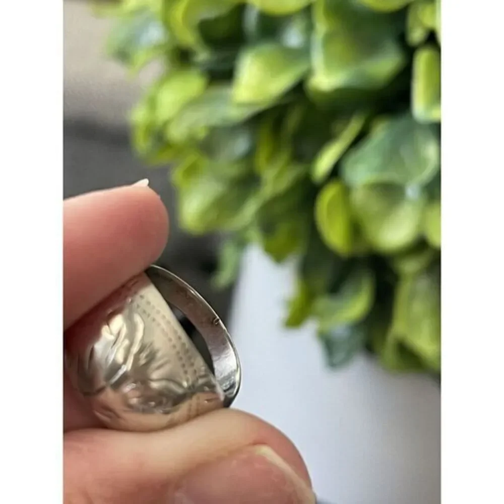 Sterling‎ Silver Etched Dome Ring 925 Size 7.25